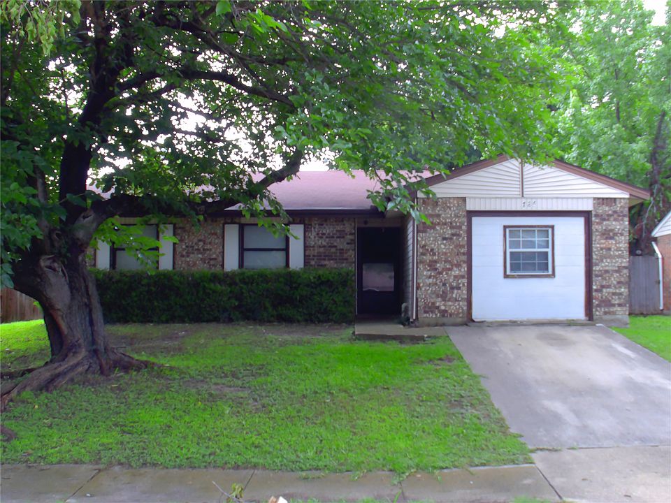 1st image of 726 Holliday Ln