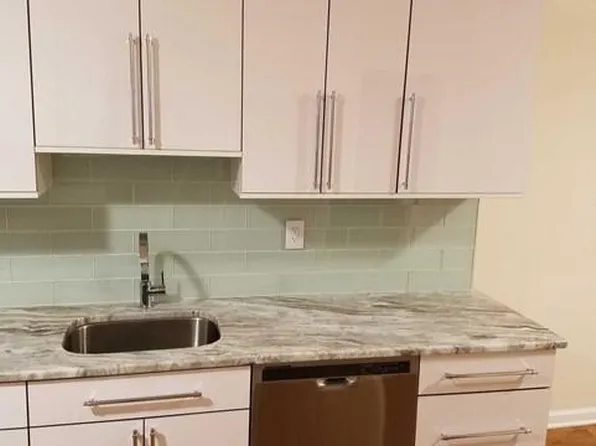 1208 67th Street image 4 of 17