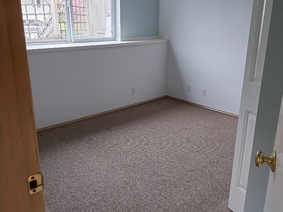 3rd image of 7702 18th Ave NW #7702