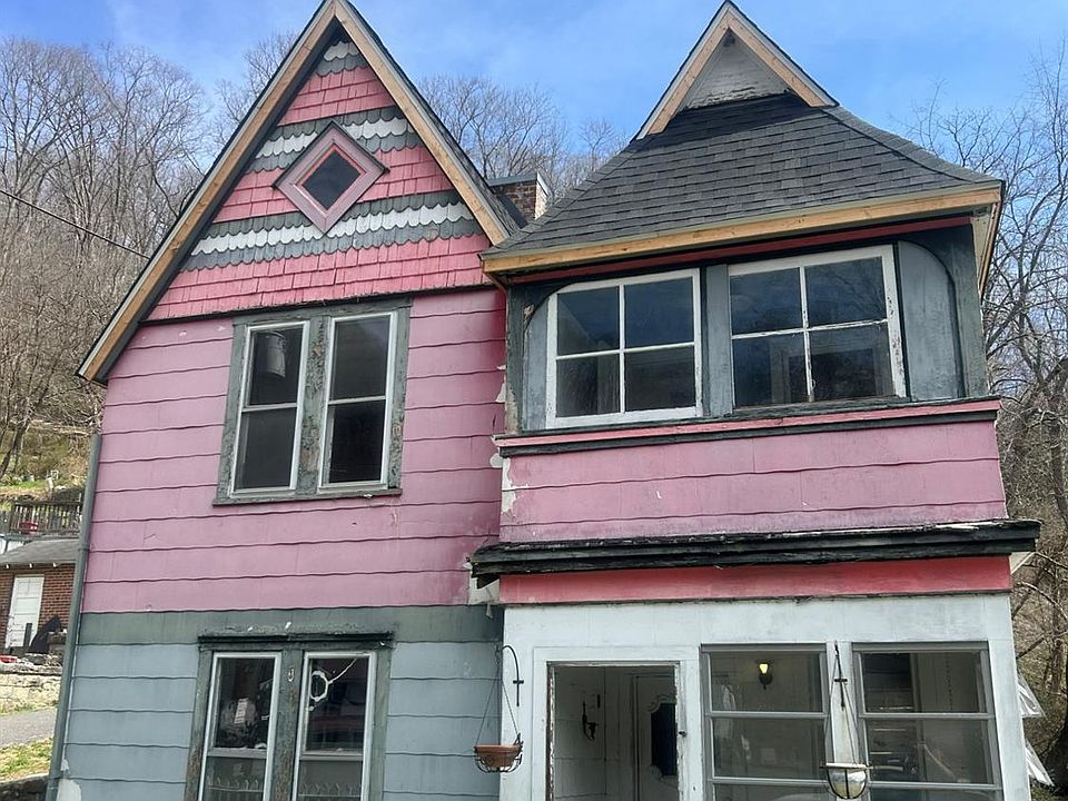 1st image of 108 Renova St
