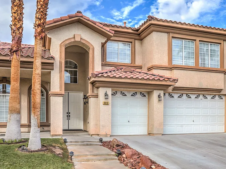 8910 Minsk Ct — Photo 1