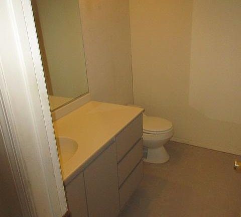 5th image of 21 Orchid Dr