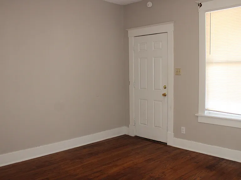 713 Pottawatomie St — Photo 3