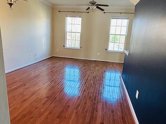 5th image of 15353 Rosemont Manor Dr #42