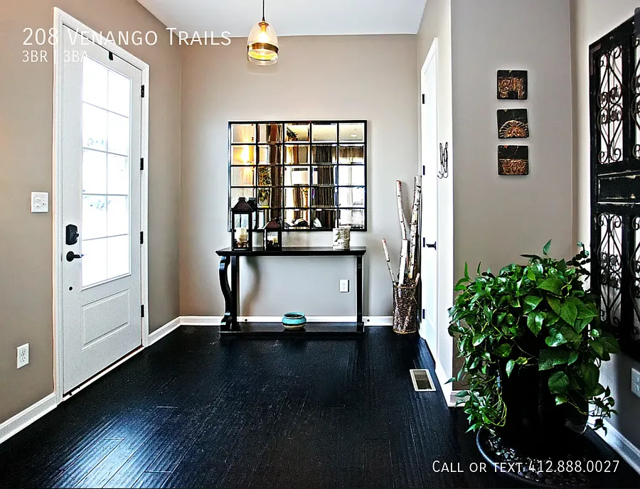 Building Photo - 208 Venango Trl