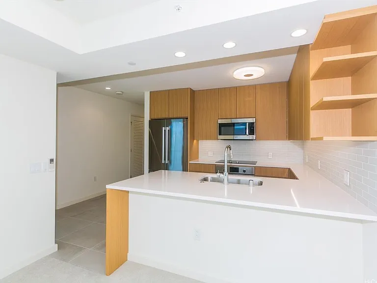 1388 Kapiolani Blvd #1611 — Photo 3
