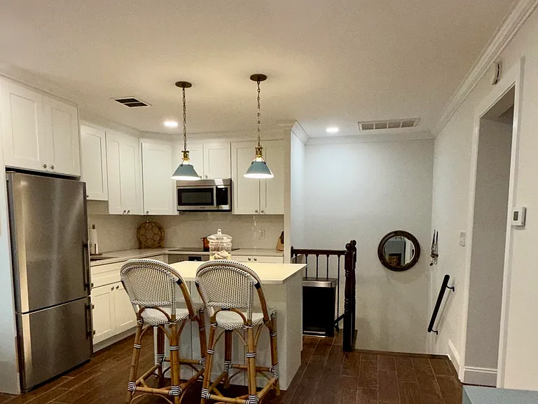 1201 Ocean Ave #24 — Photo 3