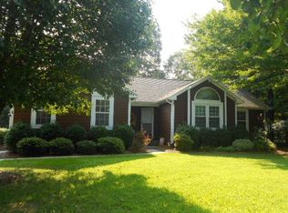 2804 Overview Ter, High Point, NC 27265