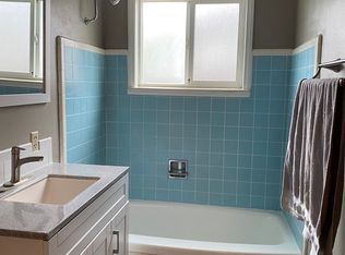 363 18th St SE, Salem, OR