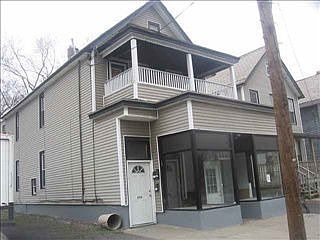 2nd image of 898 Albany St