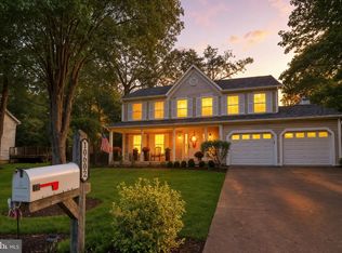 10602 Ashford Cir, Waldorf, MD