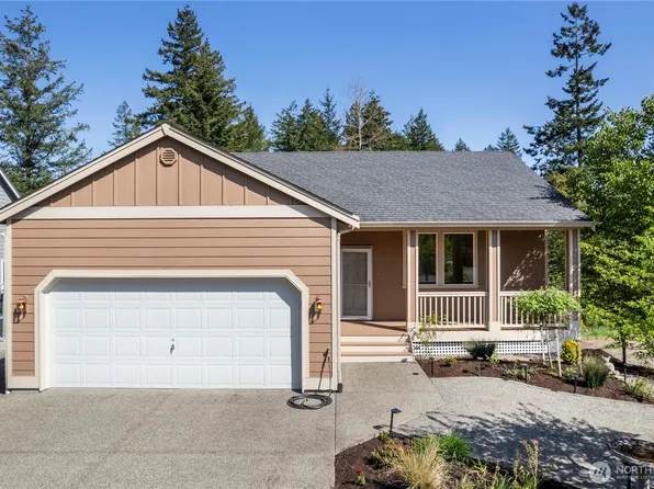 21920 Promontory Court SE, Yelm, WA 98597
