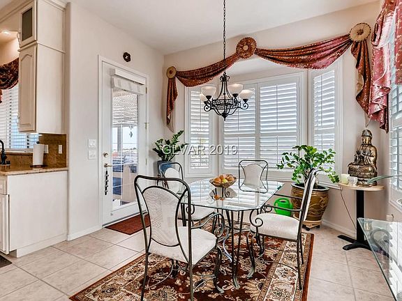 5th image of 2030 Oliver Springs St