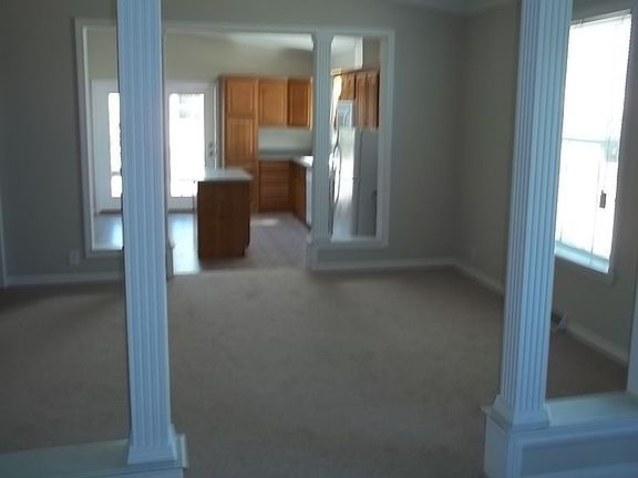 3rd image of 16263 Derby Ct