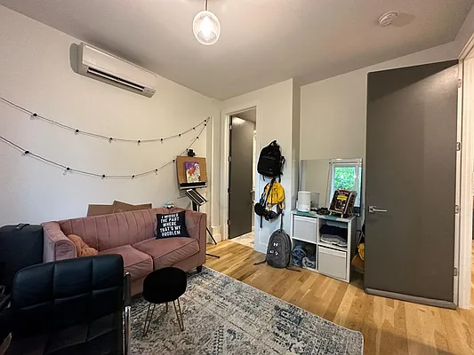 Rented by Joel Scharf, LREB | media 17