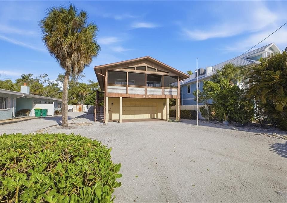 1st image of 416 Magnolia Ave