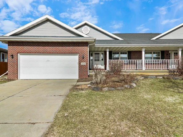 334 Blackberry Ln, Deforest, WI 53532