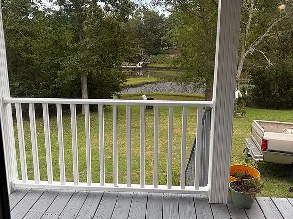 107 Lone Pine Spur, Hubert, NC 28539