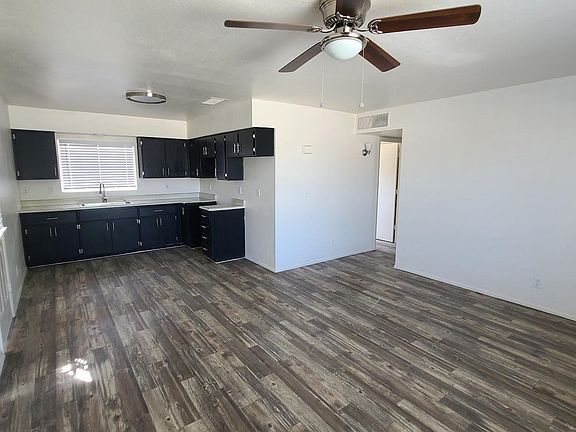 3rd image of 237 W Desert Dr