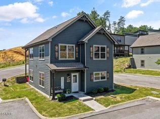 1654 Veterans Blvd #1, Sevierville, TN 37862