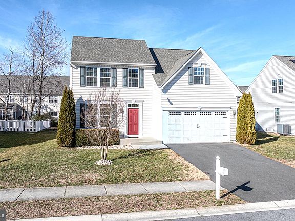 2nd image of 27932 Home Farm Dr