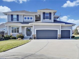 16312 S Locust St, Olathe, KS 66062