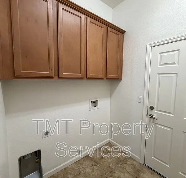 8622 Neopolitan Way — Photo 19