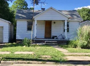 239 W Birch St, Canton, IL 61520