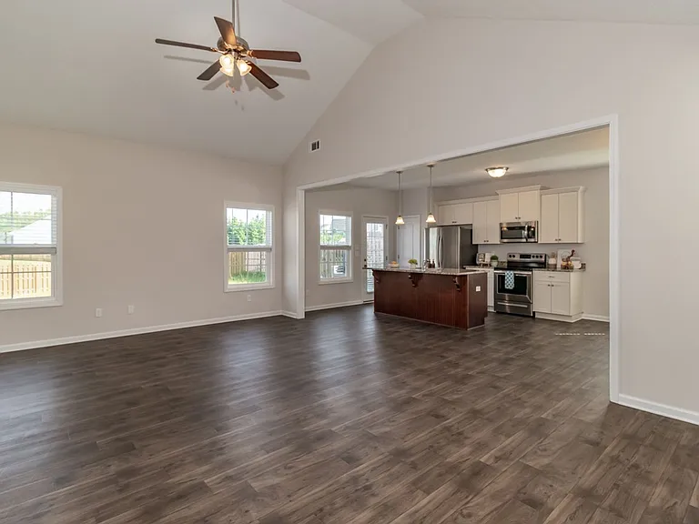 319 Koweta Way — Photo 6