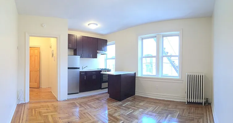 Rented by Uptown Flats LLC | media 6
