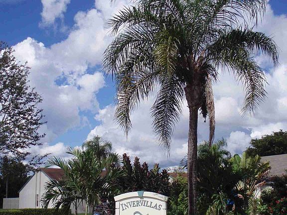 Association Entrance