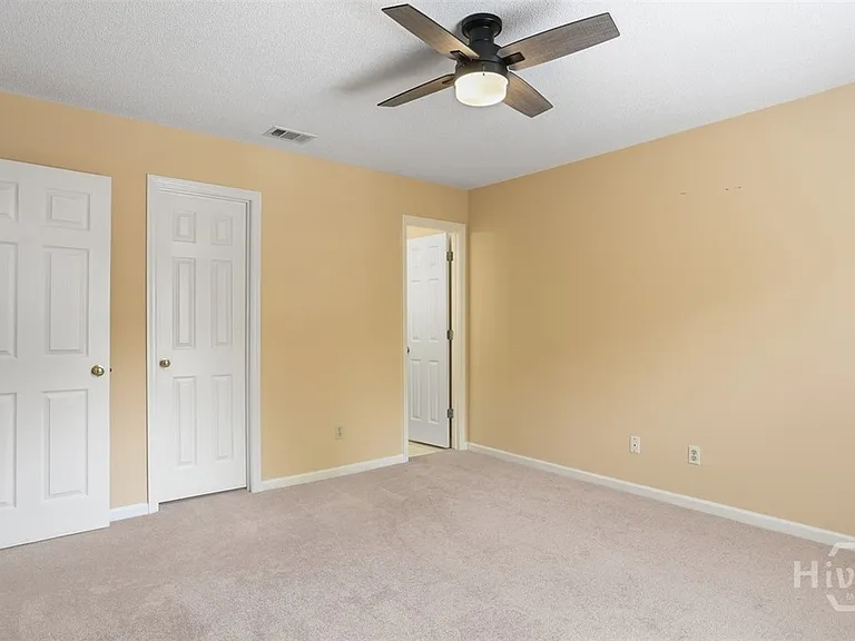 211 Edgewater Rd #40 — Photo 12