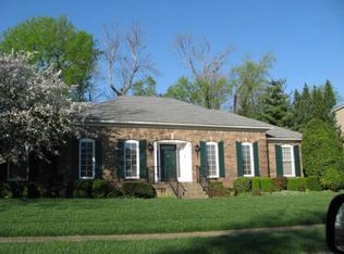 8910 Lippincott Rd, Hurstbourne, KY 40222