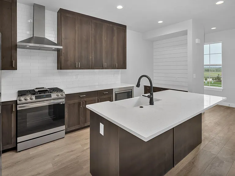 297 Gray Jay Ct — Photo 8