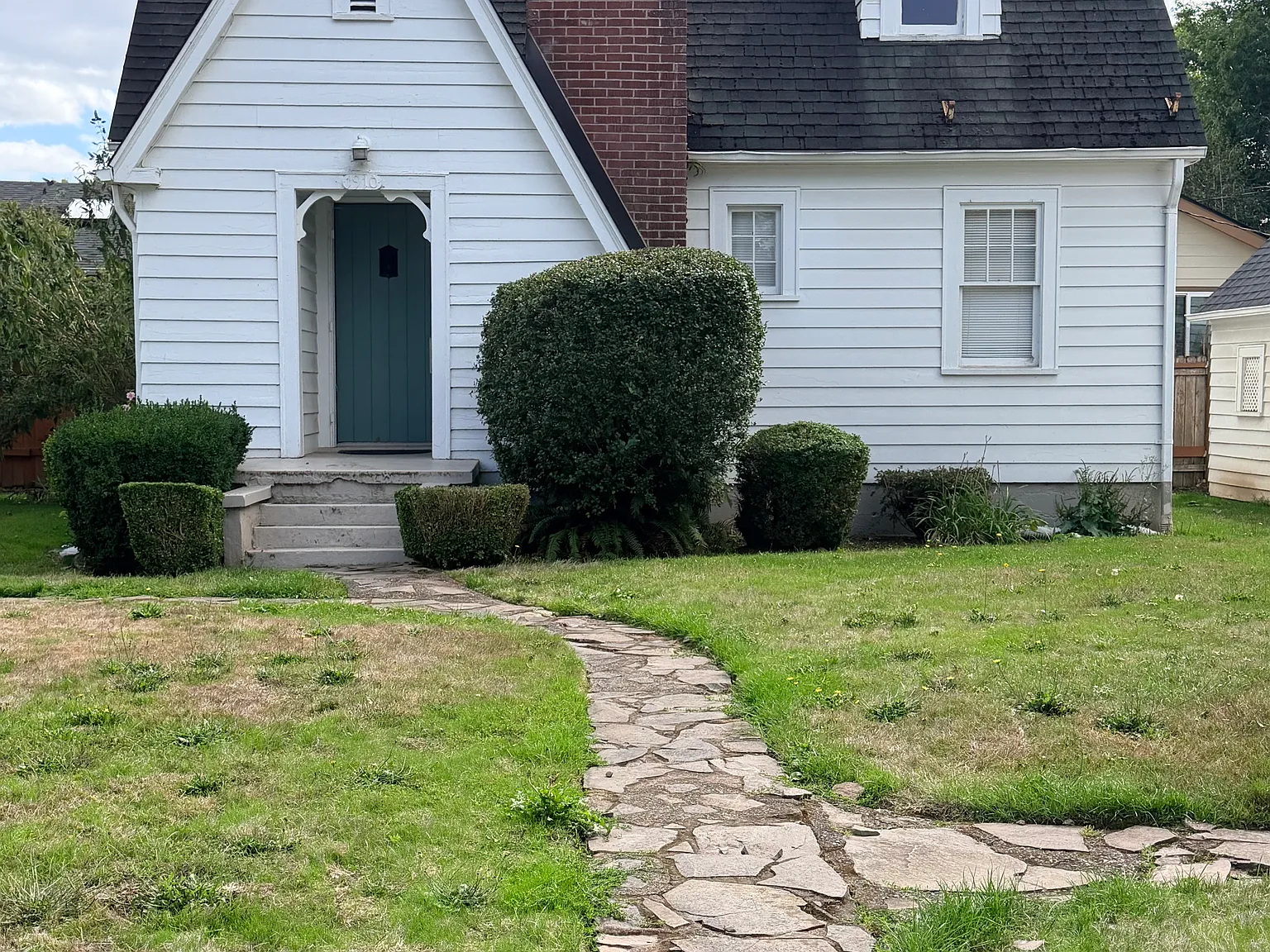 Laurel Ave NE, Salem — Photo 1