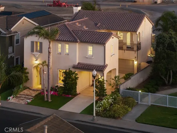 6572 Beachview Dr, Huntington Beach, CA 92648