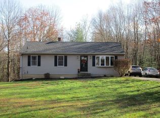 110 Daniels Dr, East Brookfield, MA 01515
