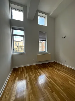 Rented by Oxford Property Group | media 12