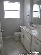 5th image of 4411 Summer Wind St