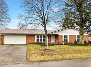 194 Woodland Frst, Winfield, WV 25213