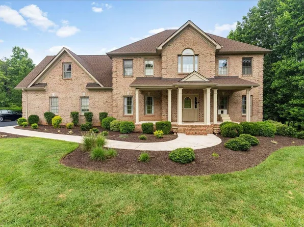 1910 Rocky Branch Dr, Forest, VA 24551