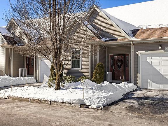 2nd image of 315 Old River Rd Unit 3