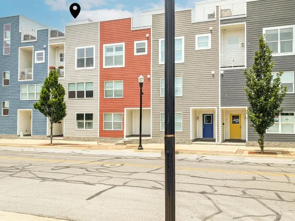 417 W Water St, Sandusky, OH 44870