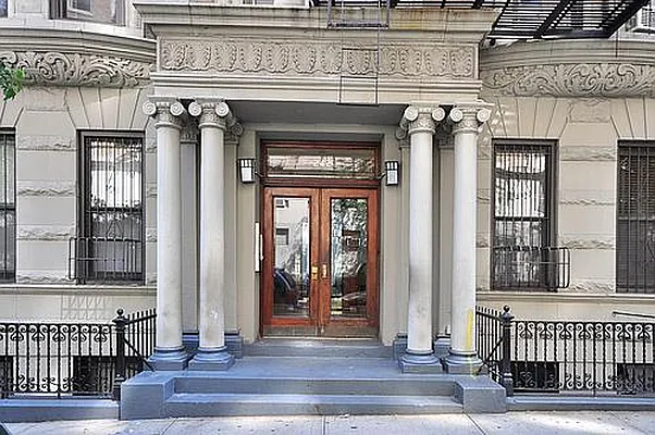 Sold by Keller Williams Queens | media 22