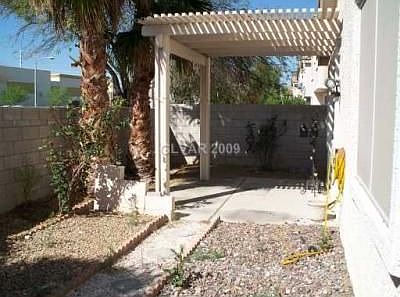2nd image of 2166 Polynesia Cir