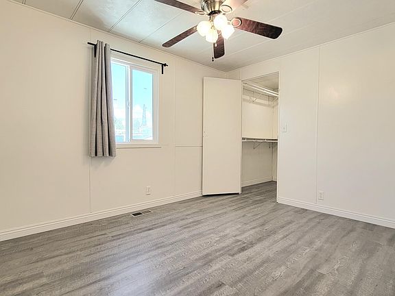 3rd image of 34642 Yucaipa Blvd