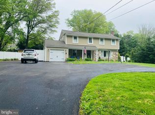 697 Bristol Rd, Churchville, PA 18966