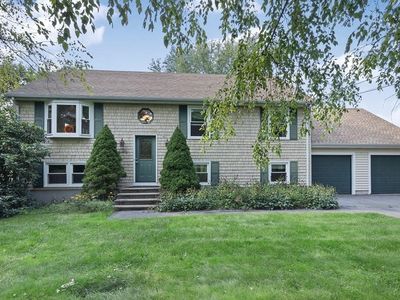 200 Oakhill Ave, Attleboro, MA, 02703