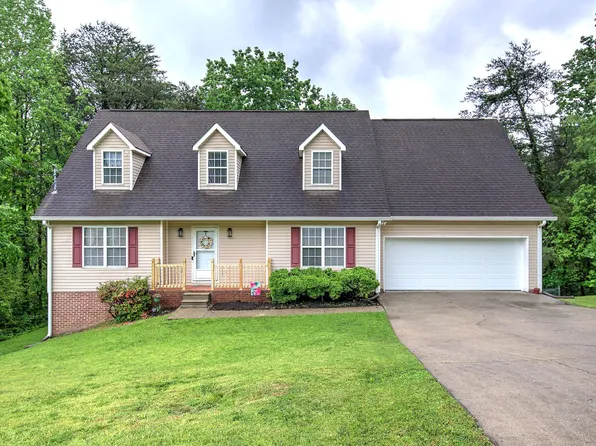 326 Viewmont Dr, Tunnel Hill, GA 30755