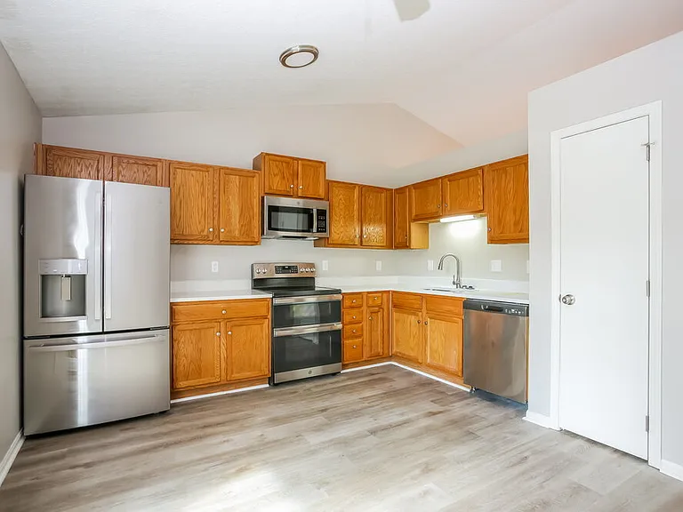 1512 Berkhard Dr — Photo 8